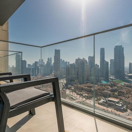Appartamento Prime Retreats @ Burj Royale By Emaar Dubai Esterno foto