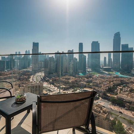Appartamento Prime Retreats @ Burj Royale By Emaar Dubai Esterno foto
