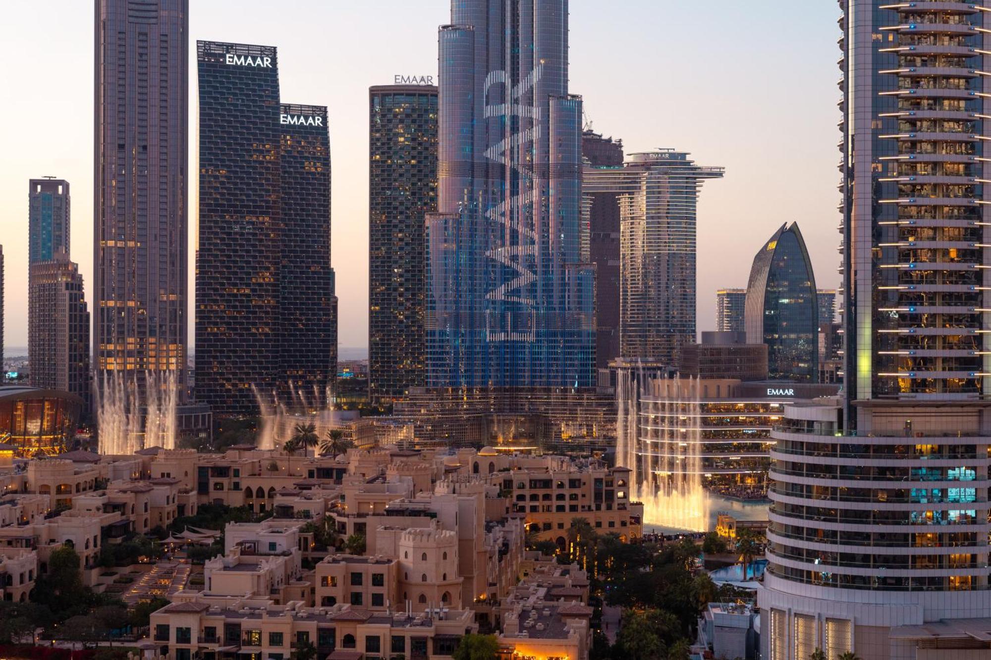 Appartamento Prime Retreats @ Burj Royale By Emaar Dubai Esterno foto