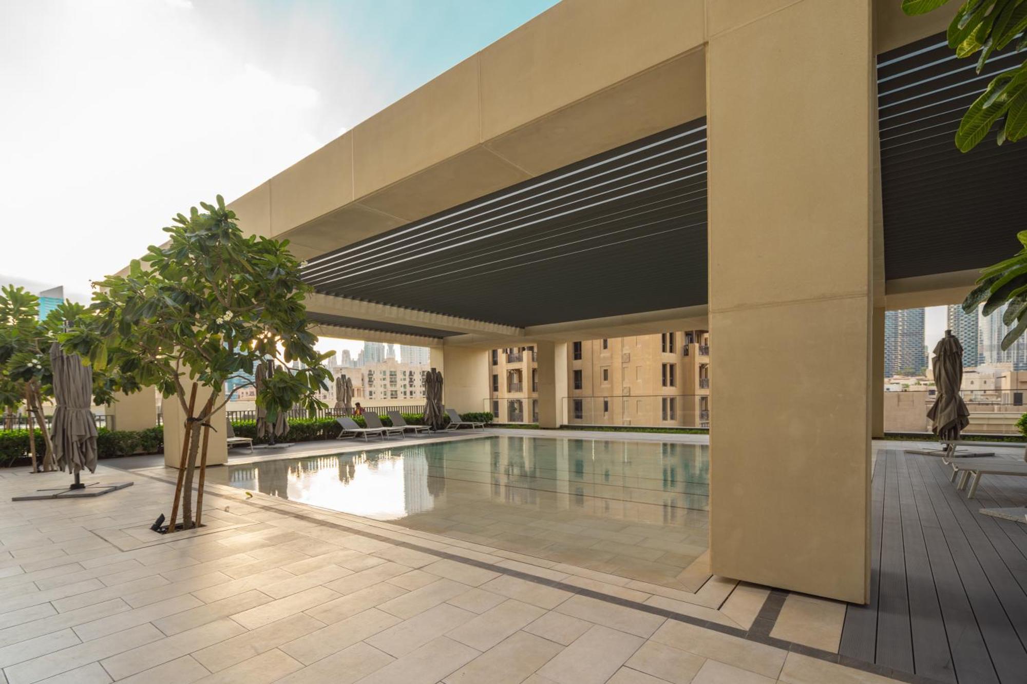 Appartamento Prime Retreats @ Burj Royale By Emaar Dubai Esterno foto