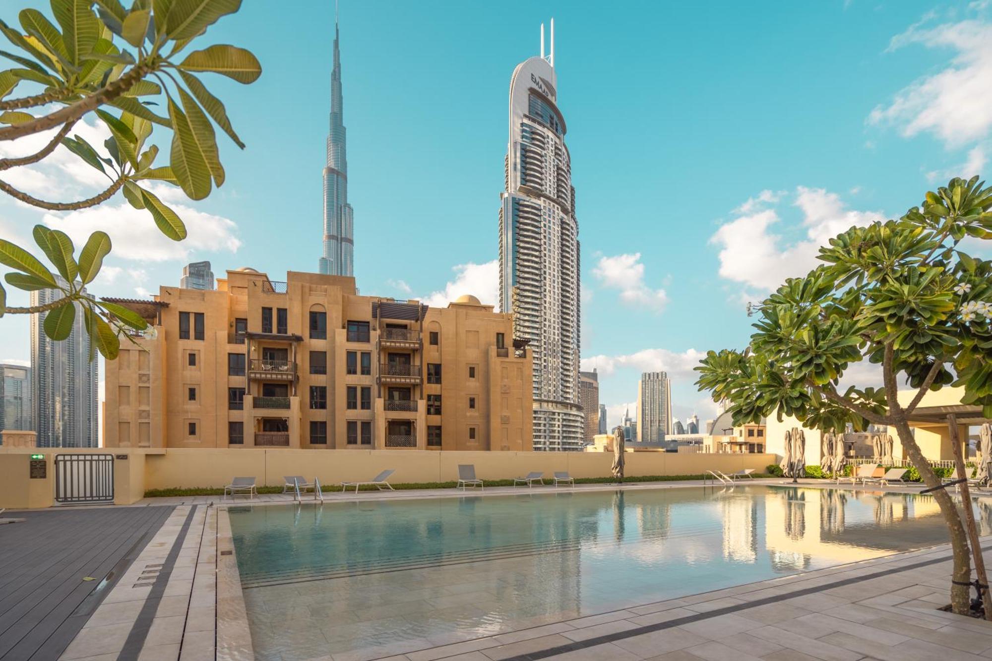 Appartamento Prime Retreats @ Burj Royale By Emaar Dubai Esterno foto