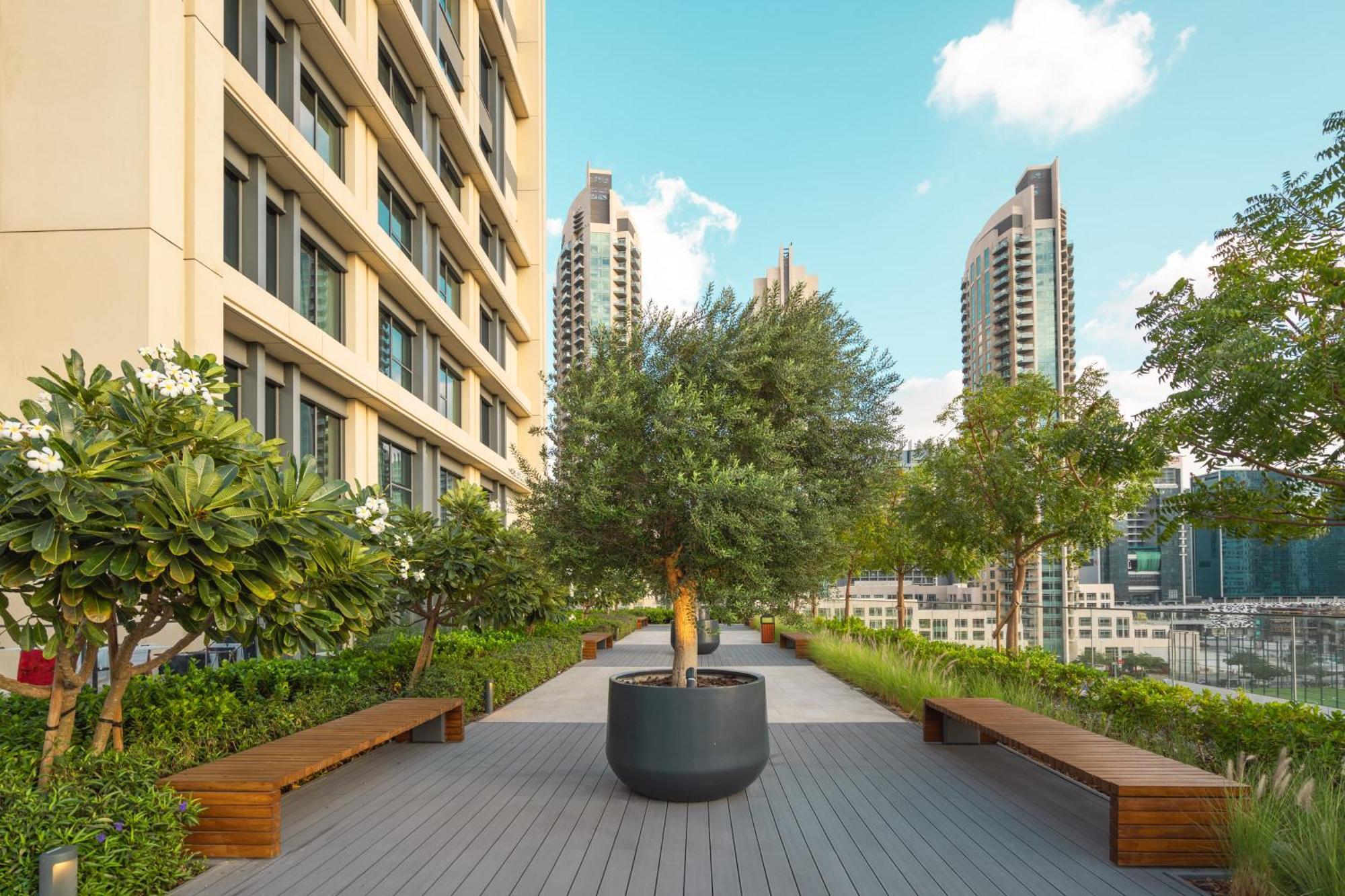 Appartamento Prime Retreats @ Burj Royale By Emaar Dubai Esterno foto