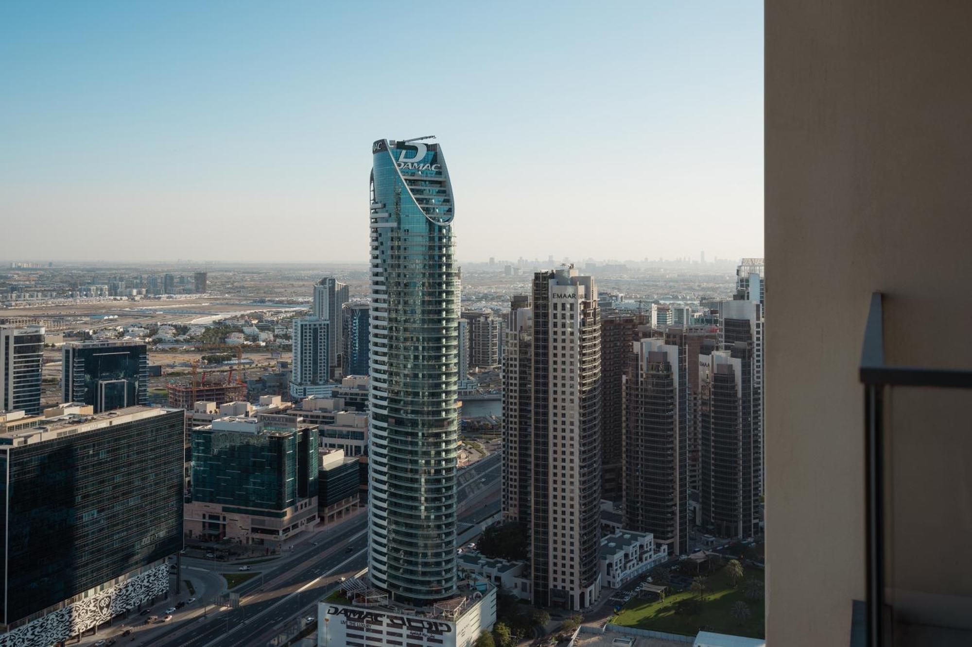 Appartamento Prime Retreats @ Burj Royale By Emaar Dubai Esterno foto